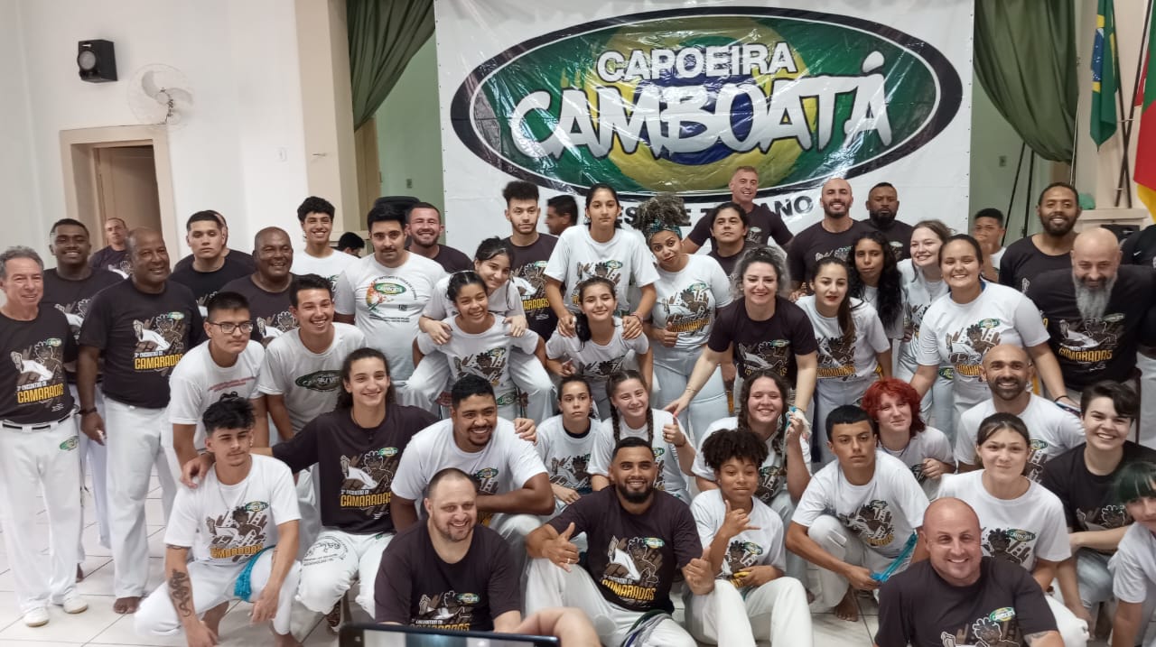 Capoeira Camboatá: evento de troca de graduações é realizado no Rio Grande do Sul