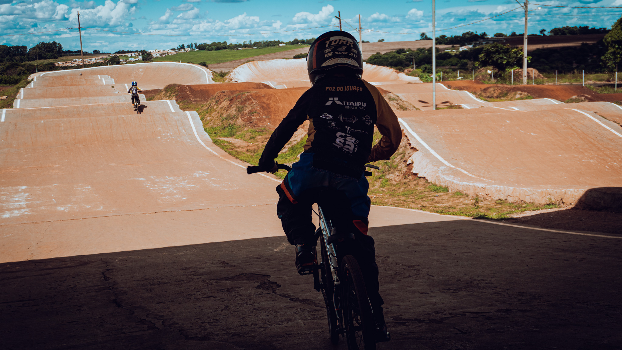 Atletas de Foz estão entre os melhores do Brasil no BMX