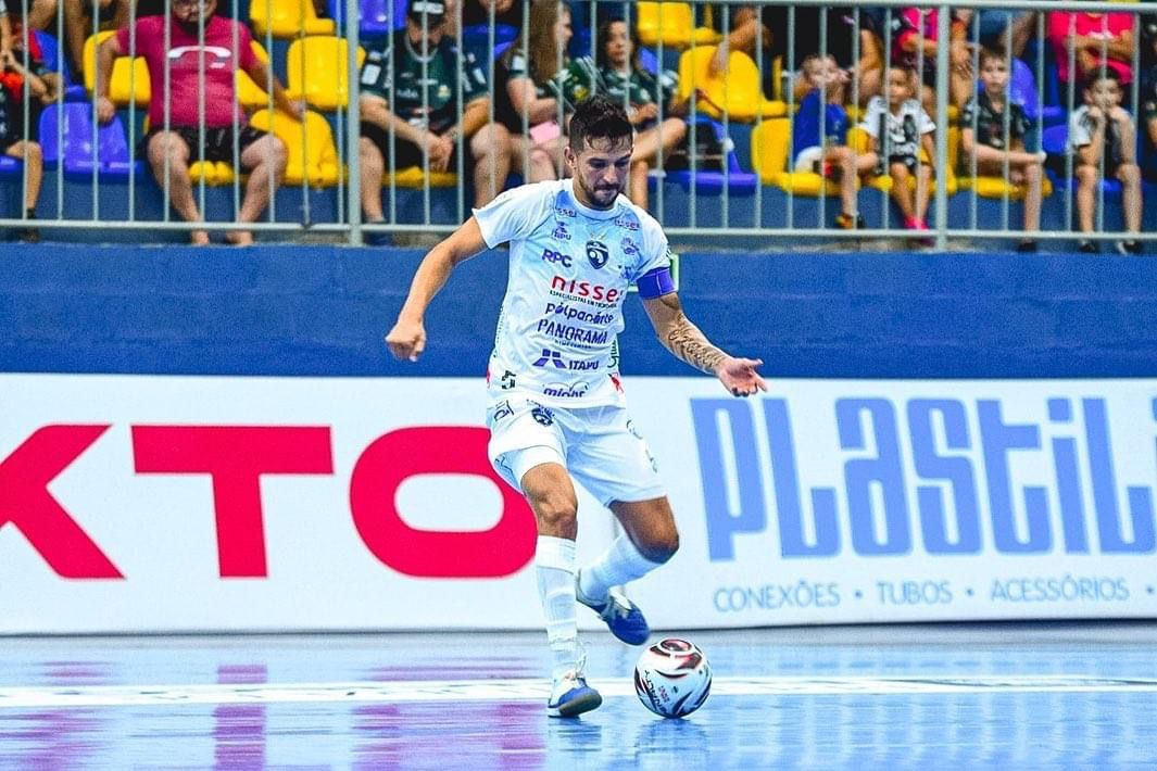 Foz Cataratas renova com 9 jogadores