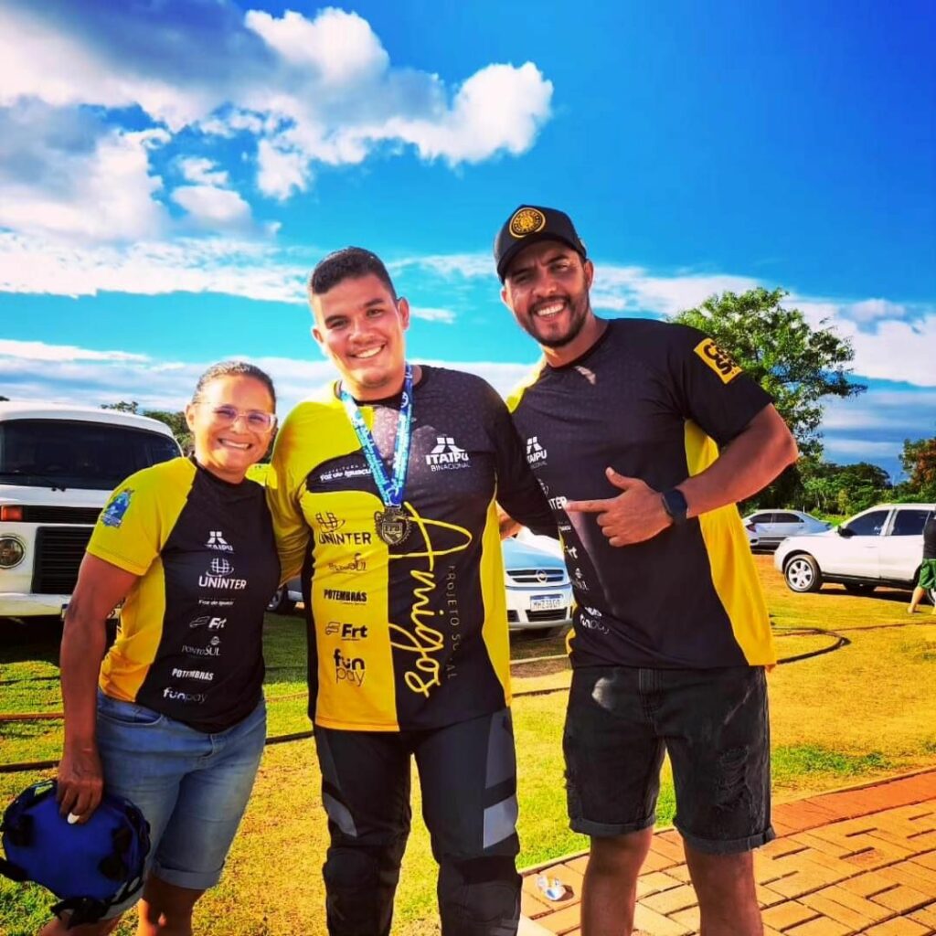 Foz do Iguaçu tem participação marcante no Campeonato Paranaense de Bicicross