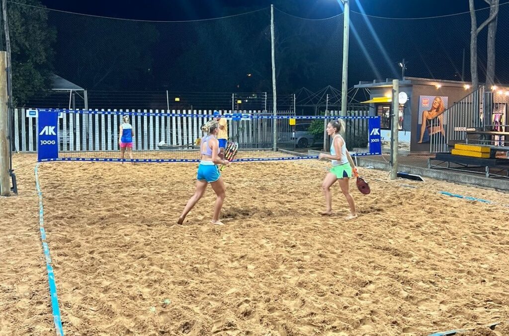 Torneio do Circuito Mundial de Beach Tennis começa nesta terça-feira (19)