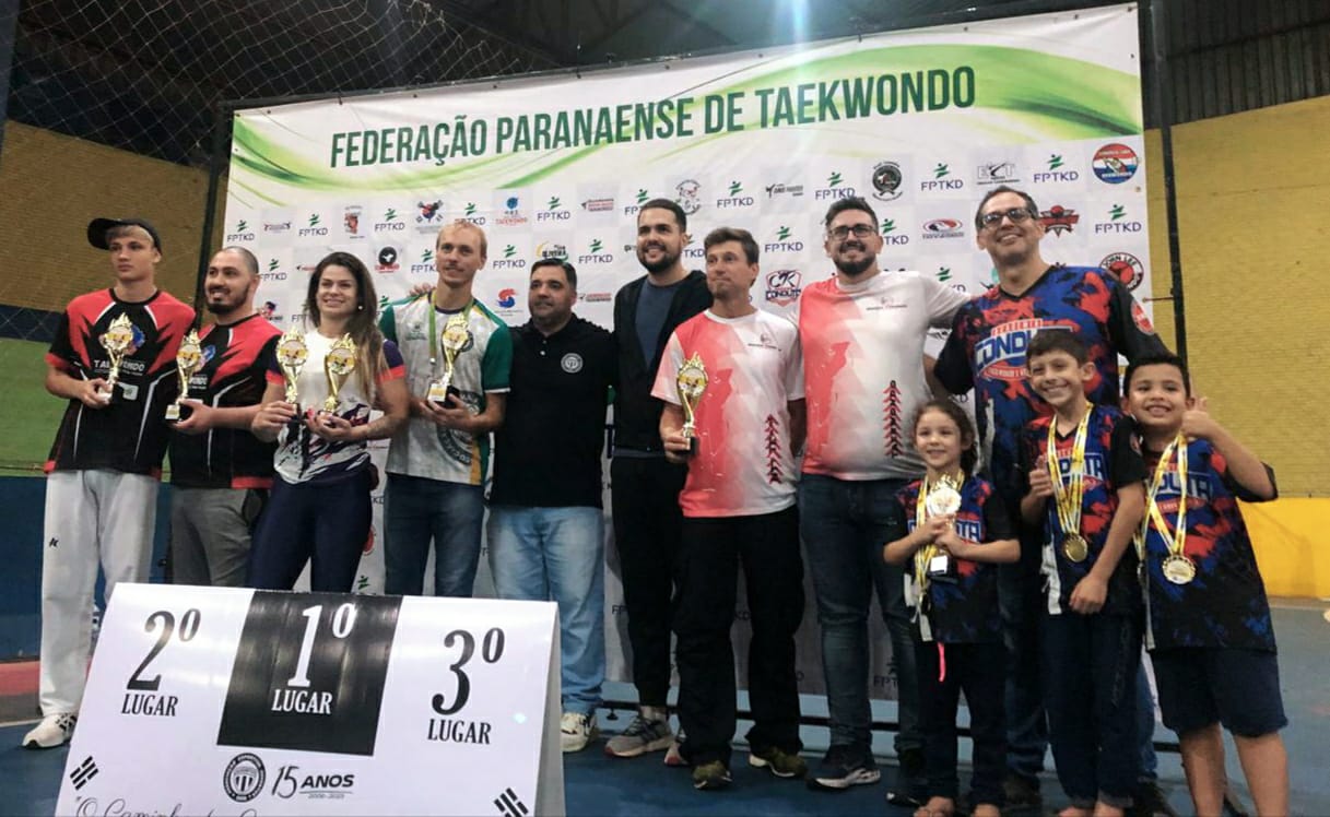 Foz do Iguaçu domina Copa Oeste de Taekwondo