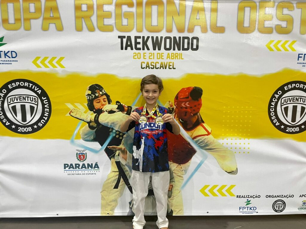 Foz do Iguaçu domina Copa Oeste de Taekwondo