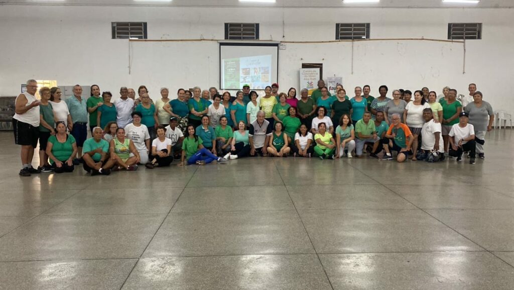 Abril Verde: Centro de Convivência Idoso promove ação em prol da atividade física