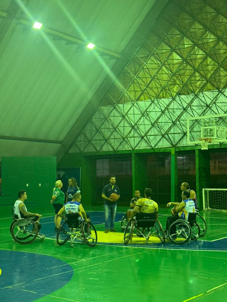 Basquete para PCD promove inclusão social por meio do esporte 