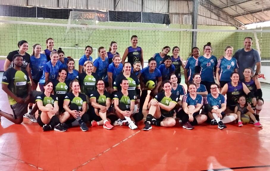 Liga das Cataratas de Voleibol Feminino mobiliza mais de 800 atletas