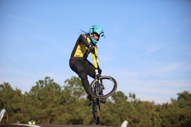 BMX: atletas representam Foz do Iguaçu em Curitiba