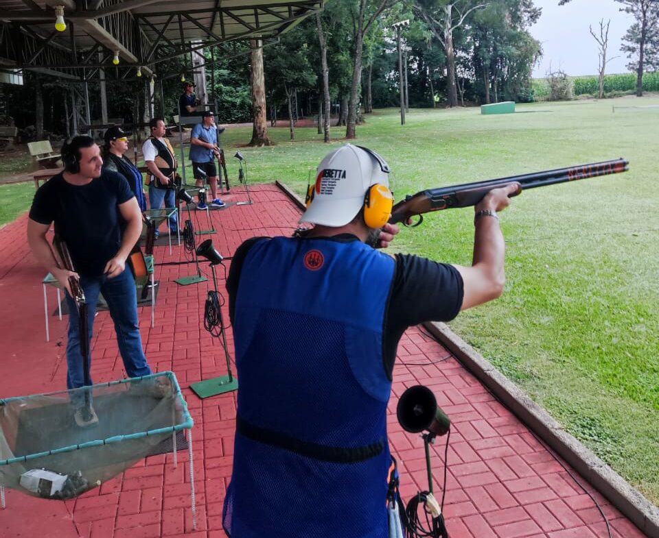 Iguaçuenses participam de Campeonato Brasileiro de Tiro ao Prato