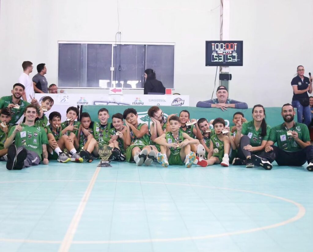 Basquete: Foz do Iguaçu conquista título inédito na Taça Paraná Sub-12