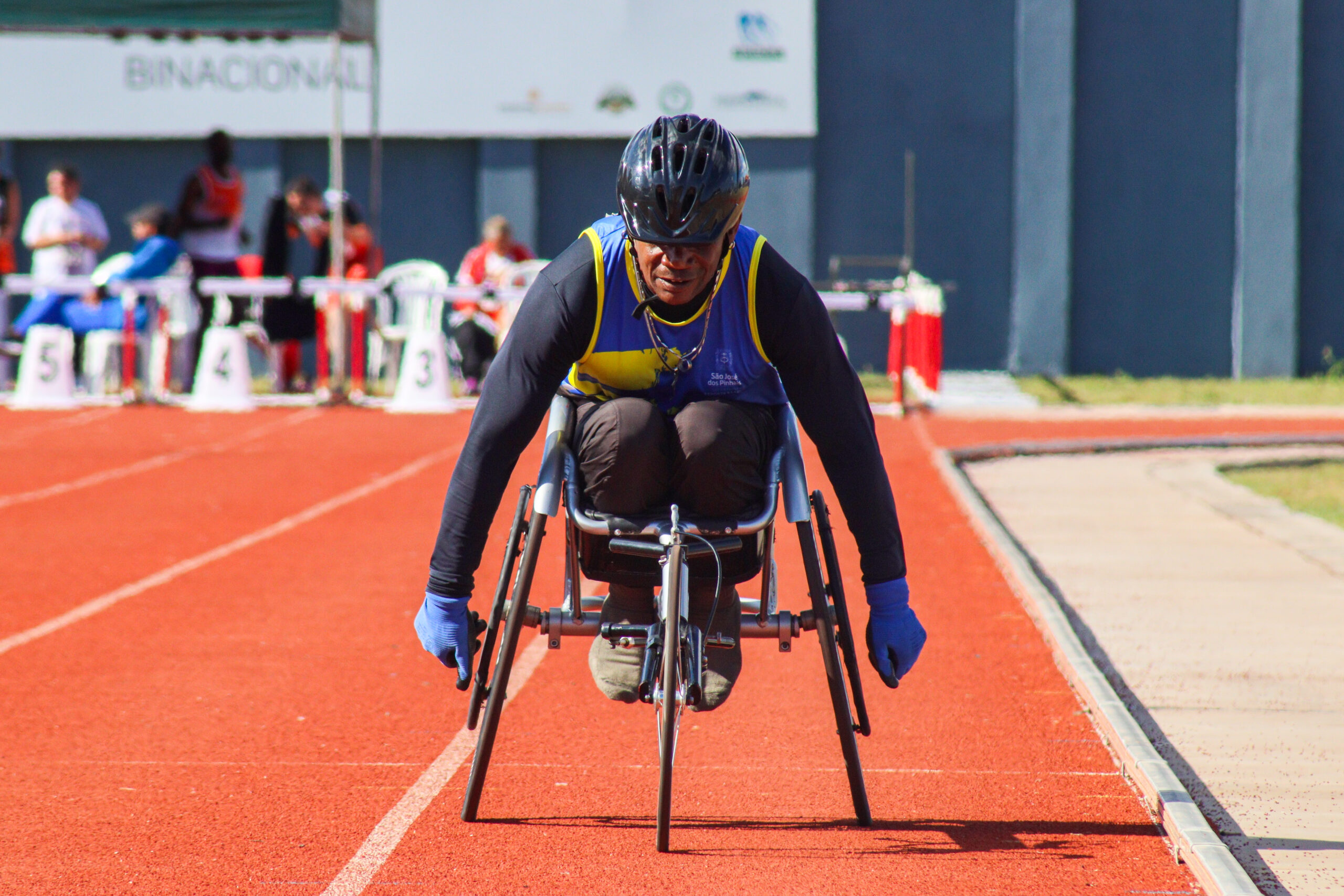 Atletismo em Foz do Iguaçu encerra os Jogos Paradesportivos do Paraná 2024