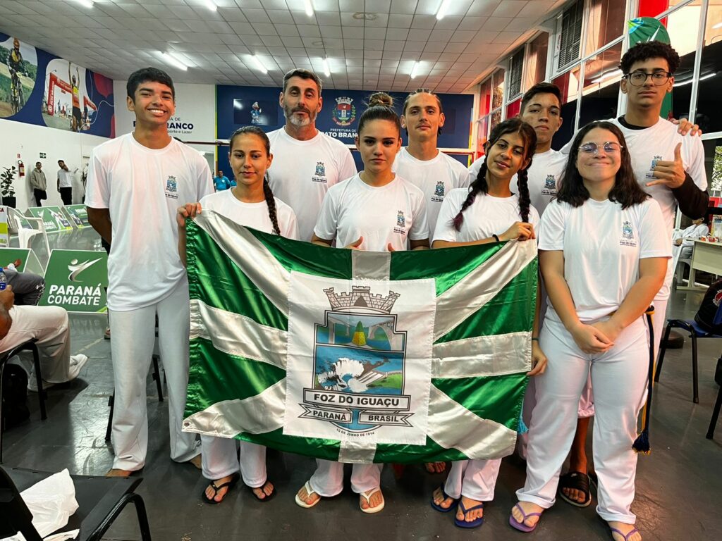 Capoeira Paraná Combate