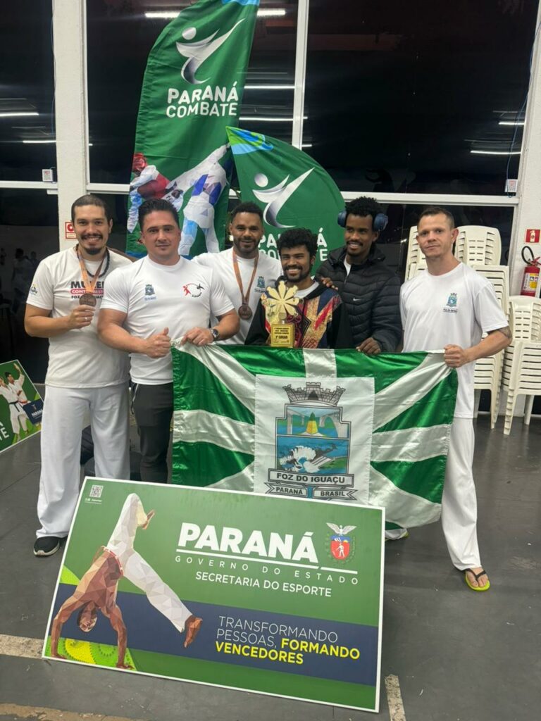 Capoeira Paraná Combate