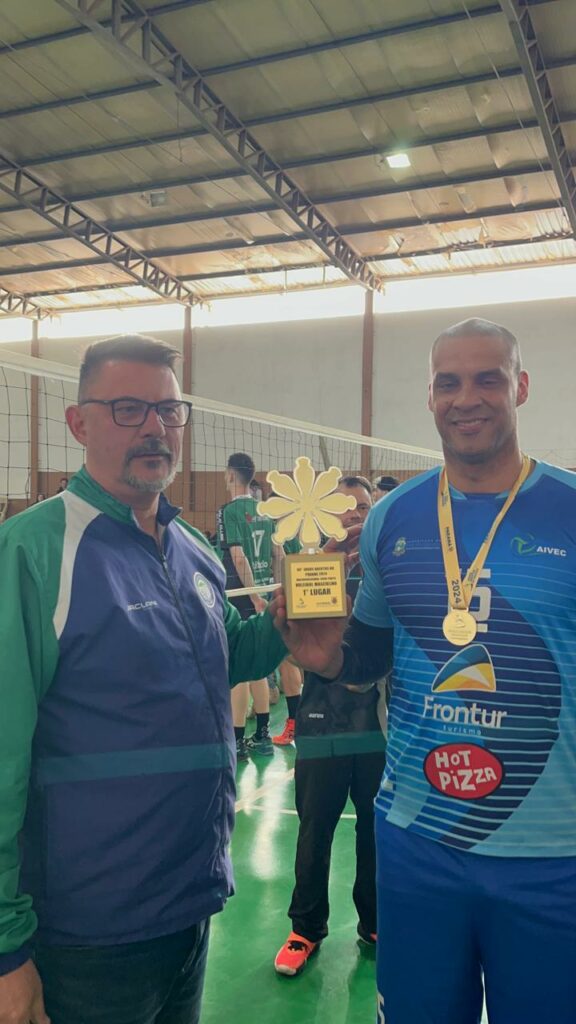 JAPS: equipe adulta de Foz é campeã da Série Prata na Fase Macrorregional de Vôlei