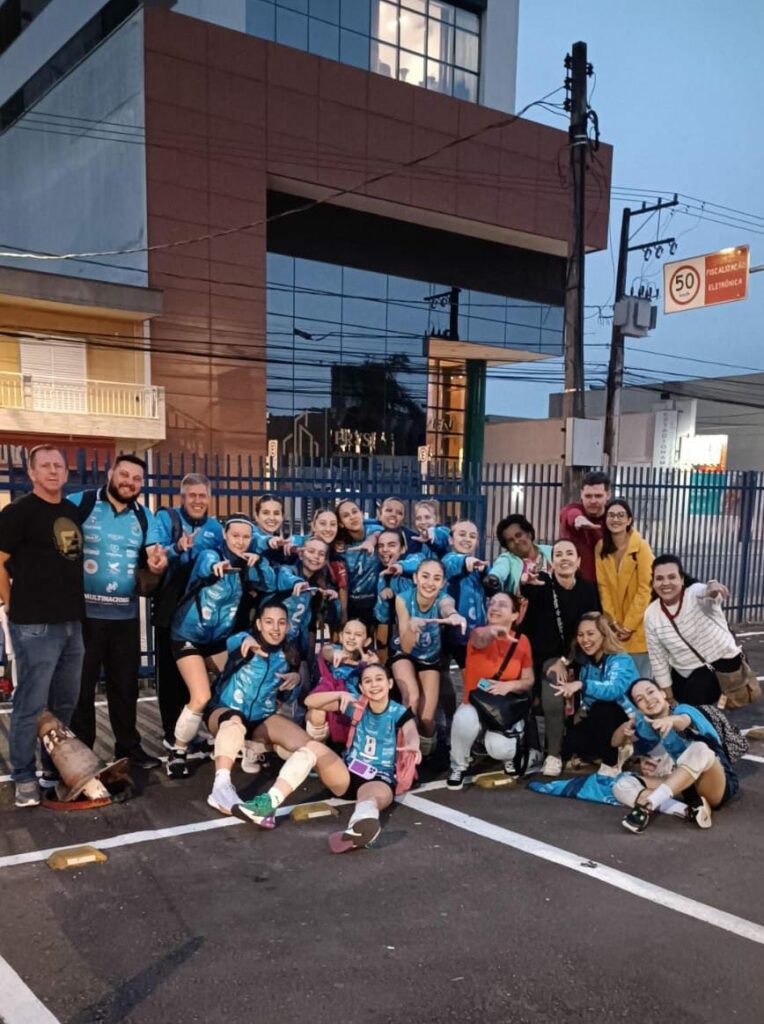 Foz do Iguaçu conquista segundo lugar no Paranaense de Vôlei Sub-14